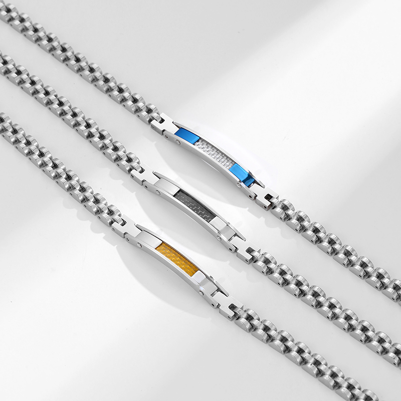 Loe |   2025 Pulsera cubana de - Streetwear Brand Accessories reseña y precio